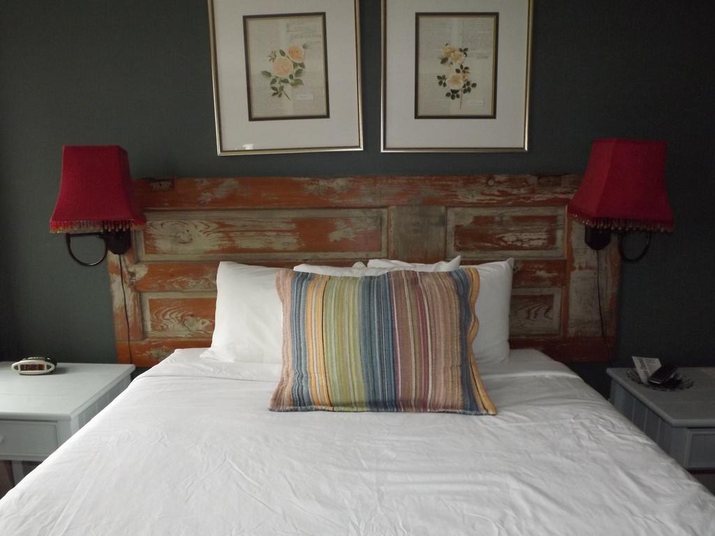 William Watson Hotel (Adults Only) Pittsfield Bagian luar foto
