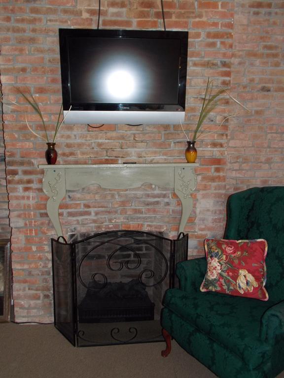 William Watson Hotel (Adults Only) Pittsfield Bagian luar foto